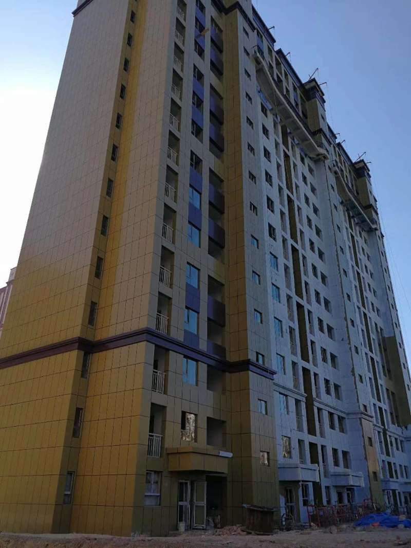 伊寧市開發區邊防檢查站經濟使用房硅酸鈣板復合巖棉1.1萬平方